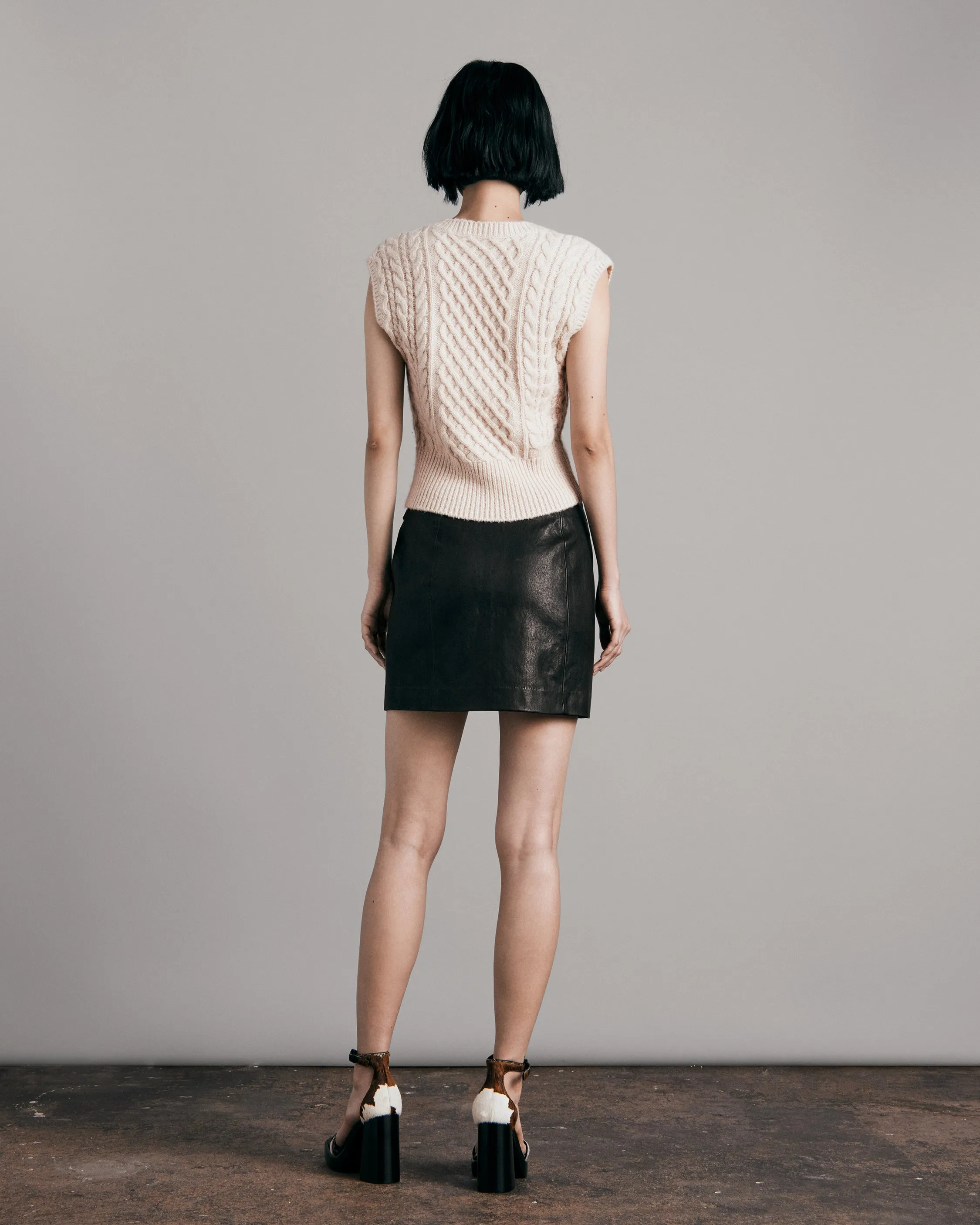 Elizabeth Cable Vest